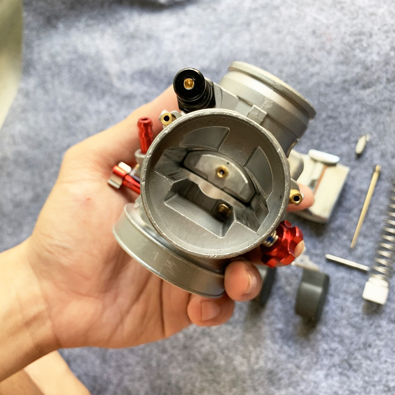 [HCM]Bình xăng nắp chao mini họng nhỏ