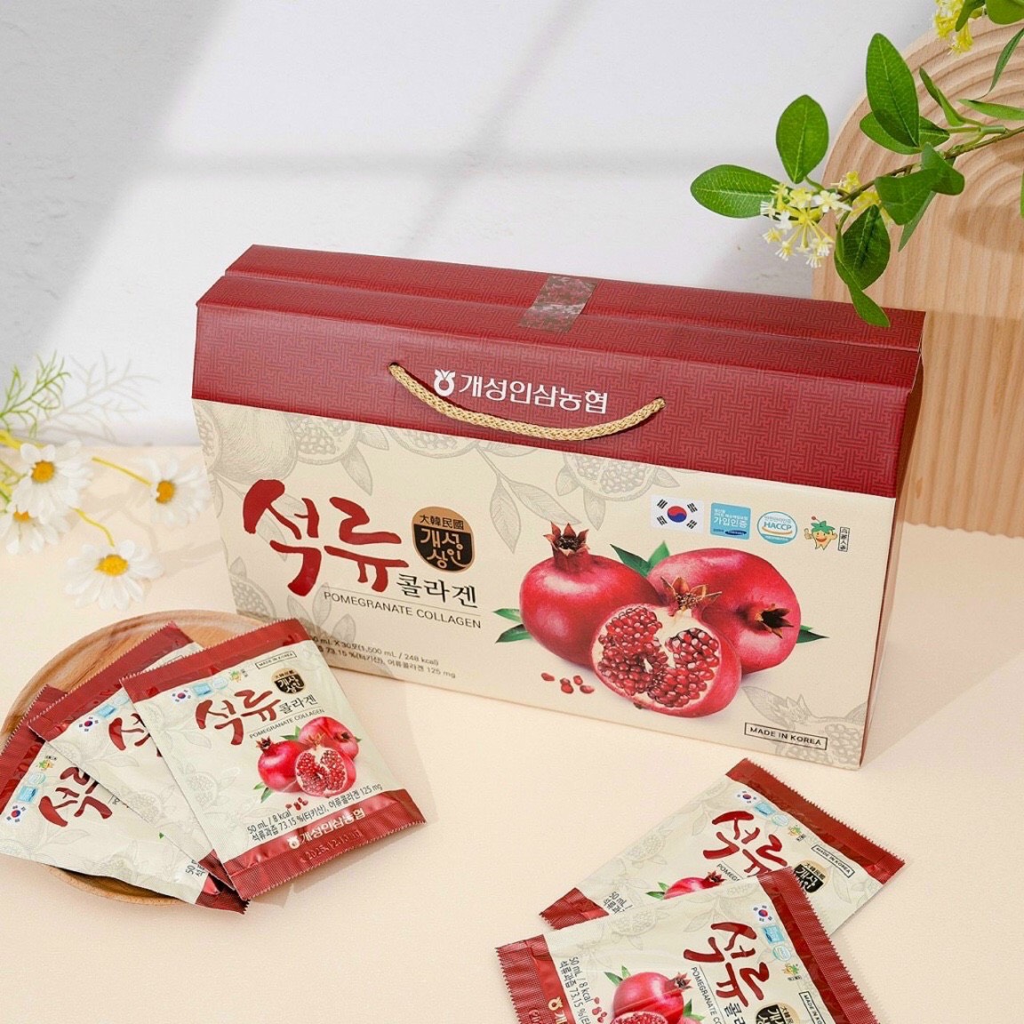 Nước Hồng Sâm Collagen Lựu Ginseng Pomegranate Collagen hộp 30 gói Hàn Quốc