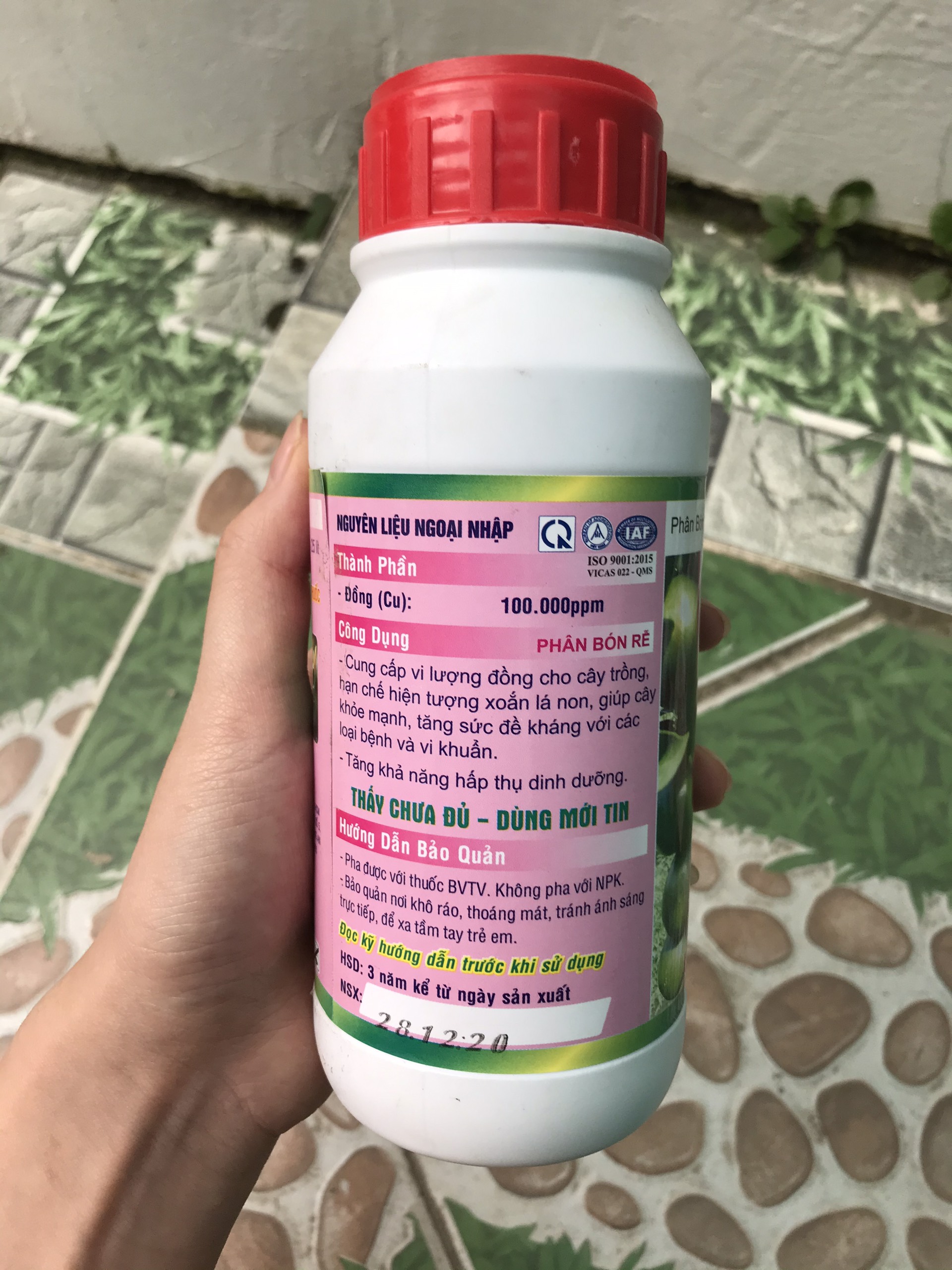PHÂN VI LƯỢNG TỨ QUÝ ĐỒNG ĐỎ NƯỚC 500ML