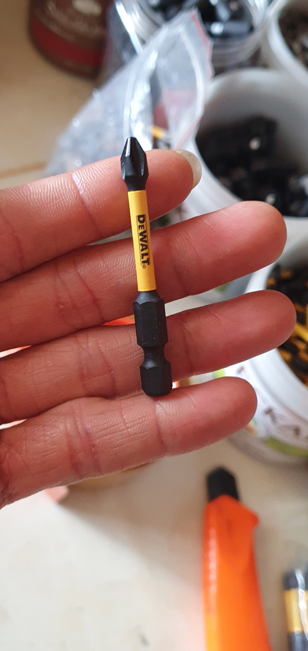Mũi Vít DeWalt nhập Mỹ , dài 60mm. PH2