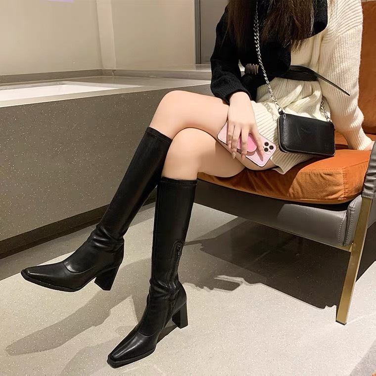 Boots đùi đế đen thời trang nữ mới