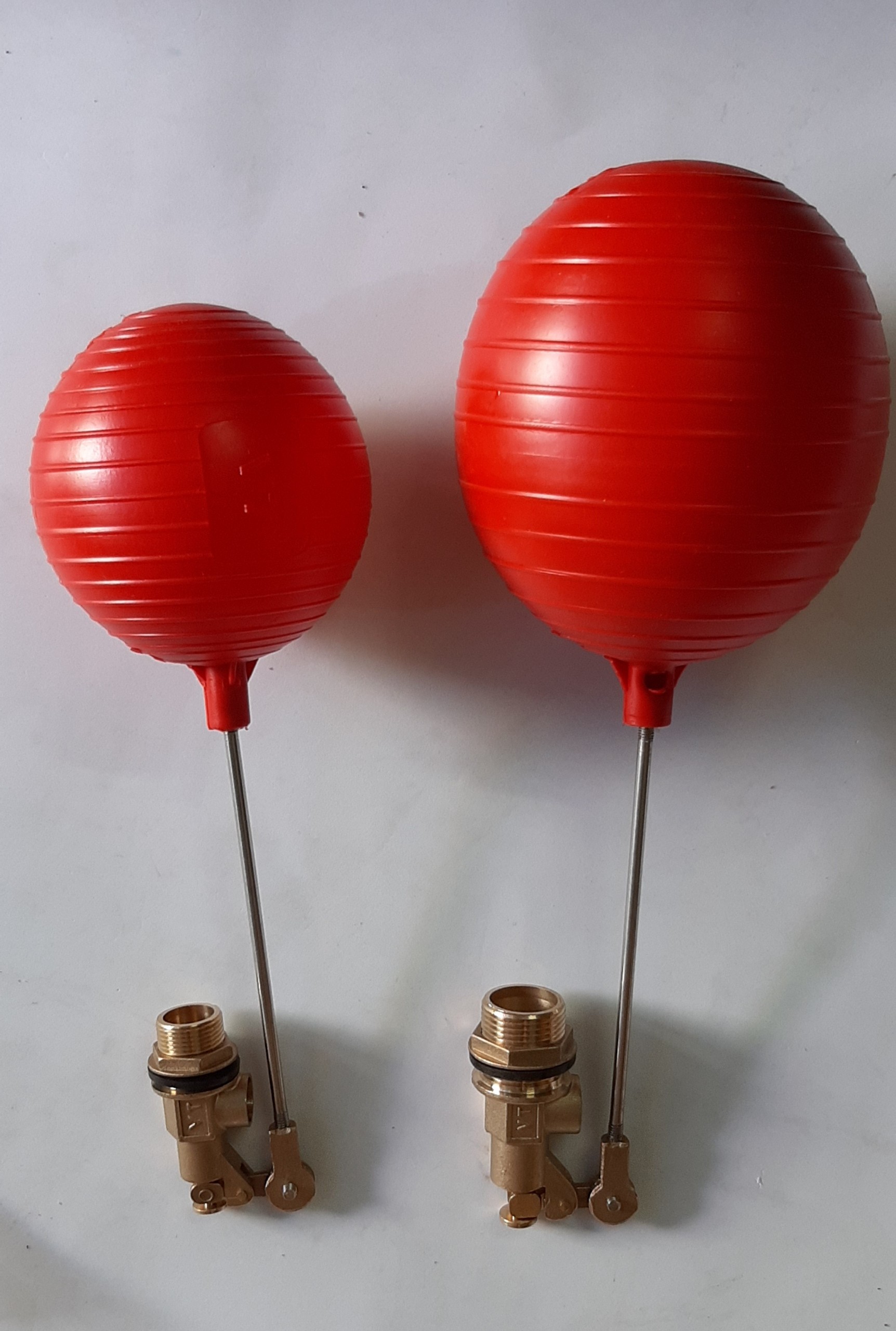PHAO CƠ BÓNG NHỰA CẦN NƯỚC ĐỒNG NGUYÊN CHẤT PHI 21,PHI 27,PHI 34.