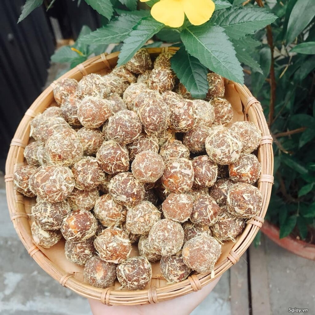 Ô mai me Hoàng Quân đặc sản loại 500g- date luôn mới