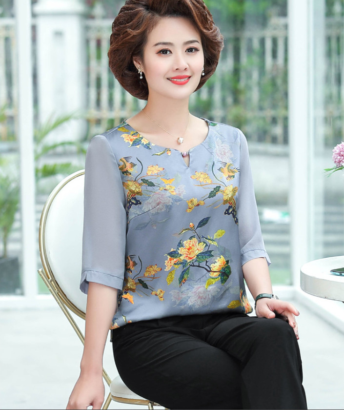 Bộ quần áo trung niên cho mẹ U50
