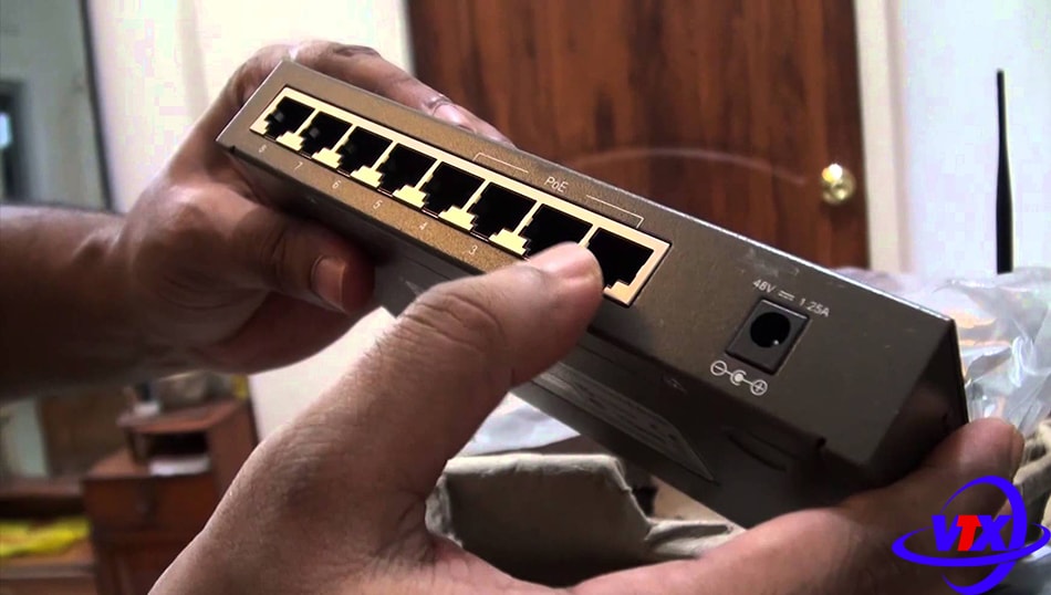 Switch PoE 5 cổng TP-Link TL-SF1005P