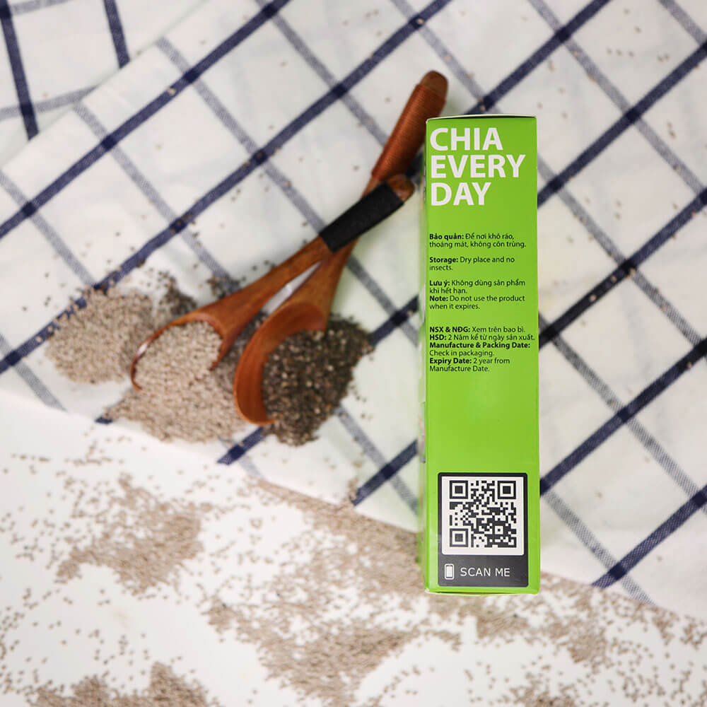 Hạt Chia hữu cơ Smile Nuts gói nhỏ tiện dụng (8g x 10 gói) - Hạt chia nhập khẩu từ Nam Mỹ - Organic Chia Seed Shots (8g x 10 bag)
