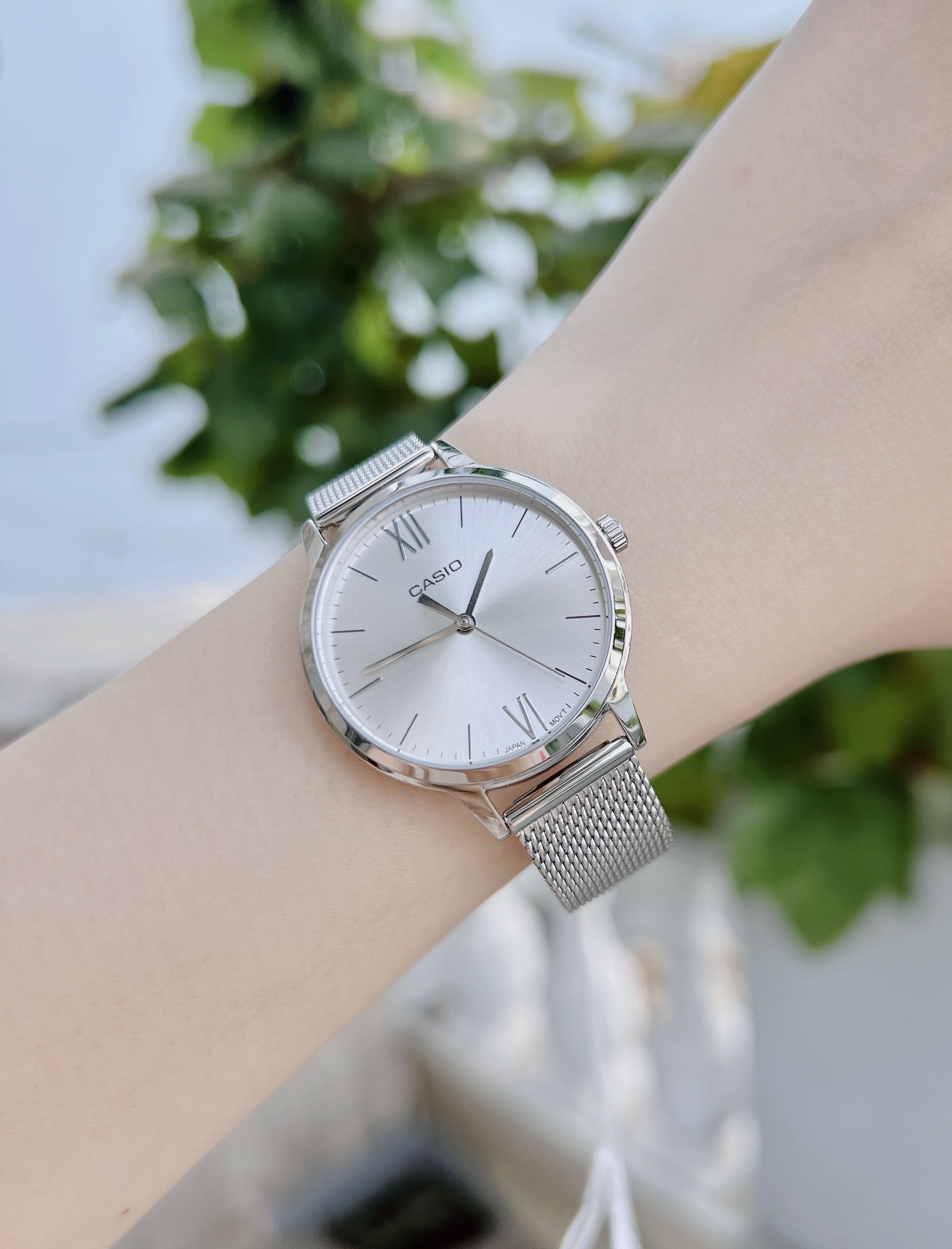 Đồng Hồ Casio Nữ LTP-E157M-7ADF Dây Kim Loại Chống Nước