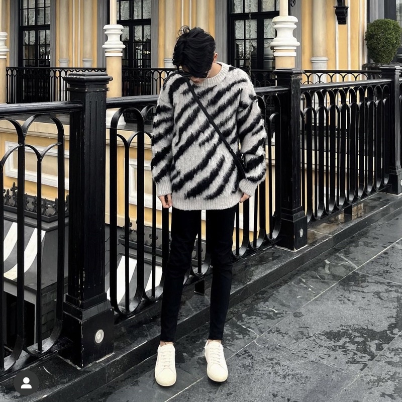 Áo len Striped form oversized