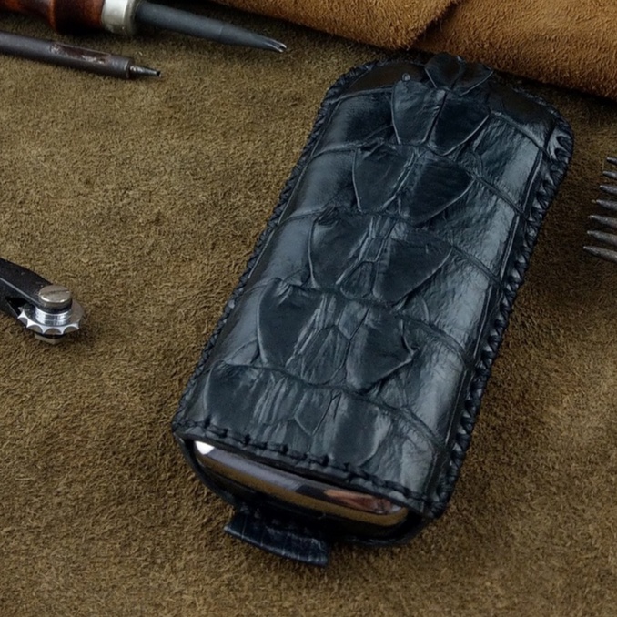 Bao da có dây rút Nokia 8800 handmade da cá sấu thật