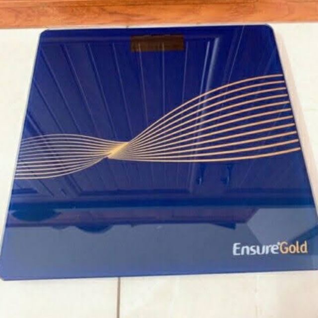 Sữa ensure 2lon 850g tặng cân diện tự cao cấp