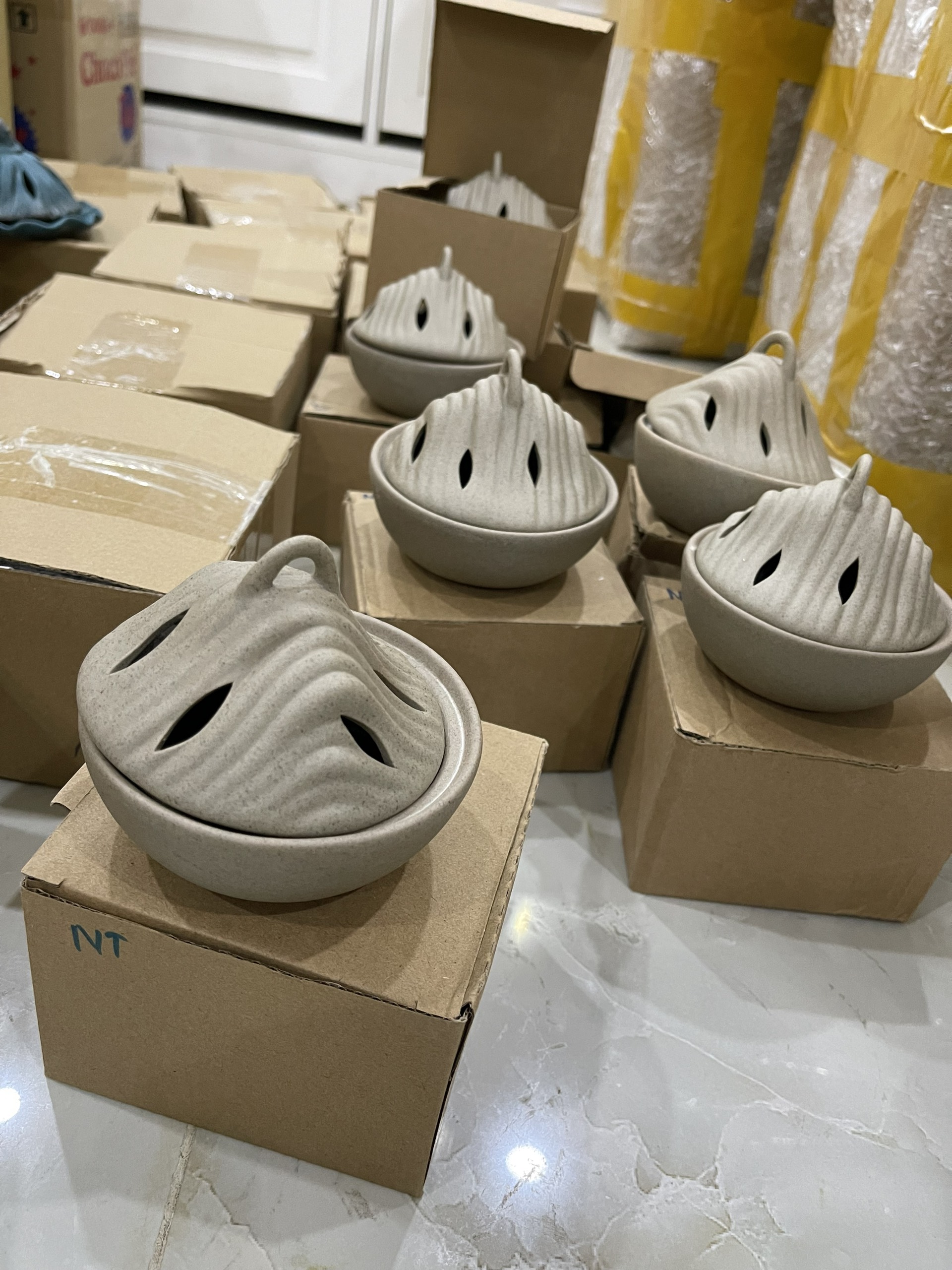 Thác khói đốt trầm - lư xông trầm