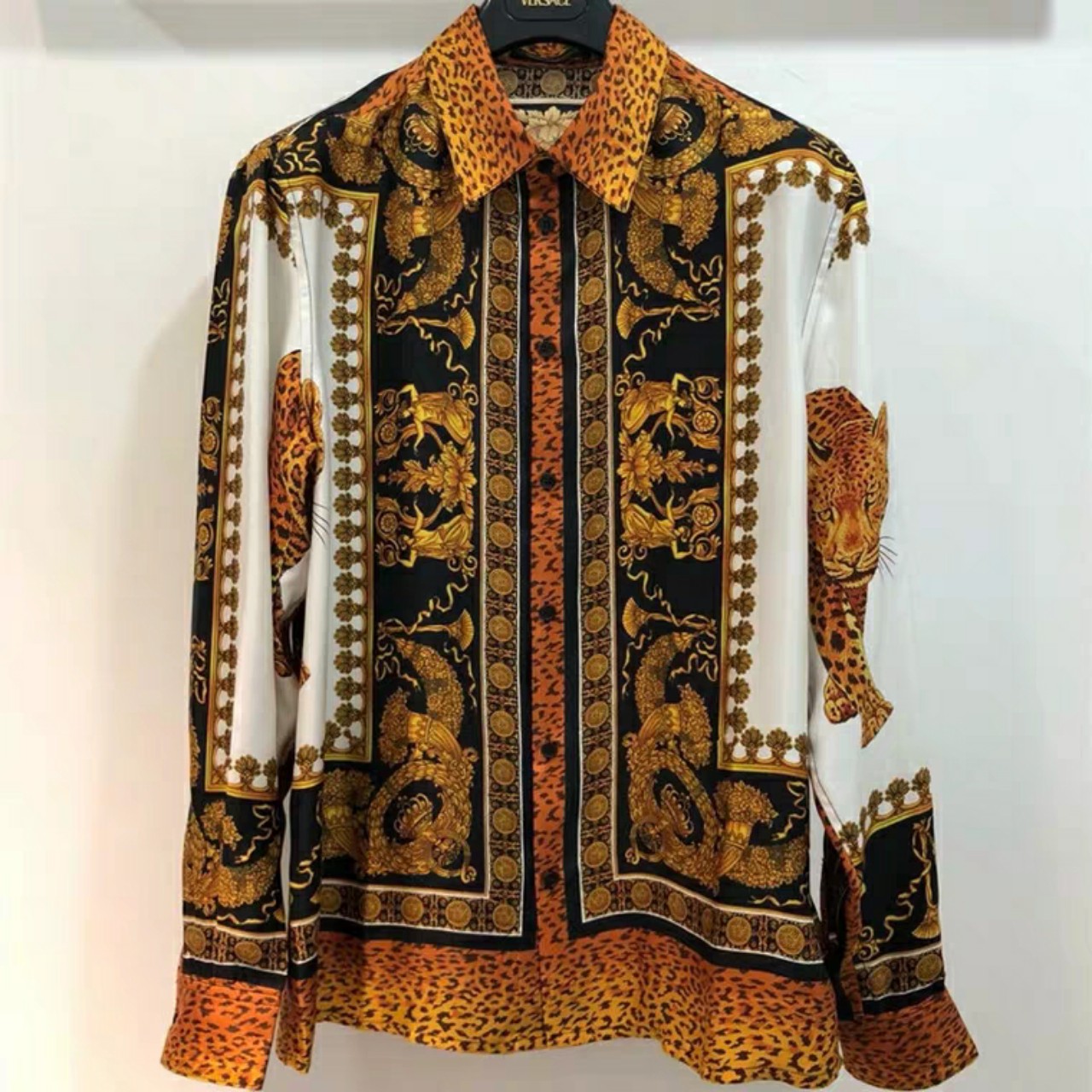 ÁO SƠ MI SƠN TÙNG THỜI TRANG 2020