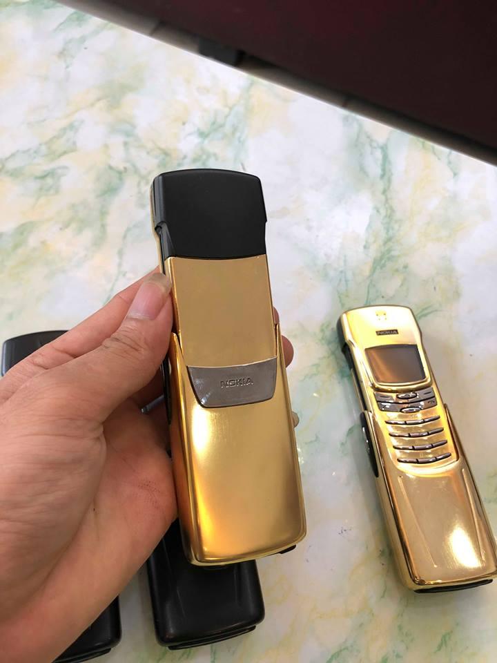 Nokia 8910i (Màn hình màu ) mạ vàng 24k Sang Trọng
