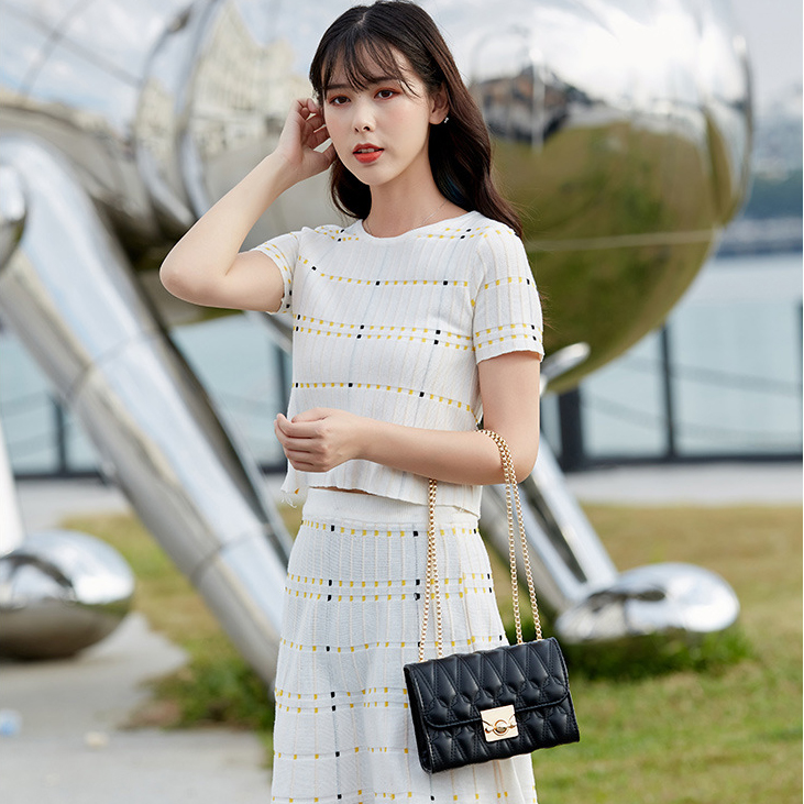 Túi Đeo Chéo T110 Vân Nổi
