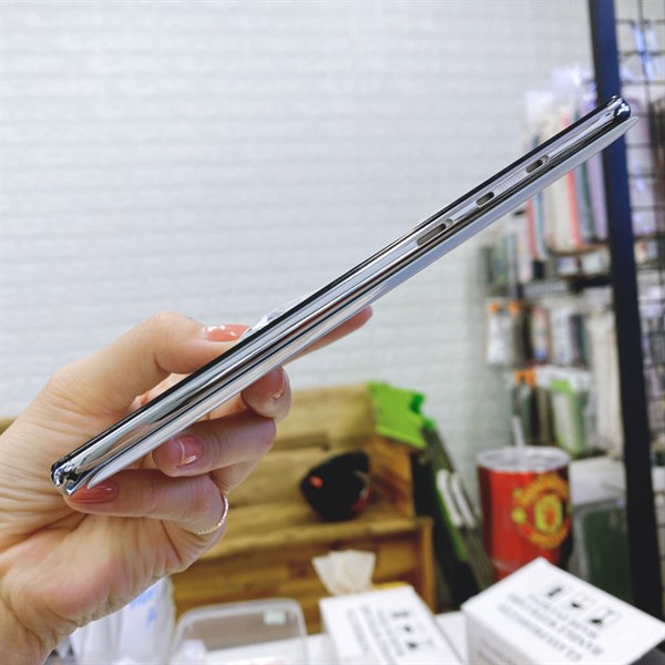 Bộ vỏ Xiaomi Redmi Note 8 Pro ( 1 khay sim) hàng như hình