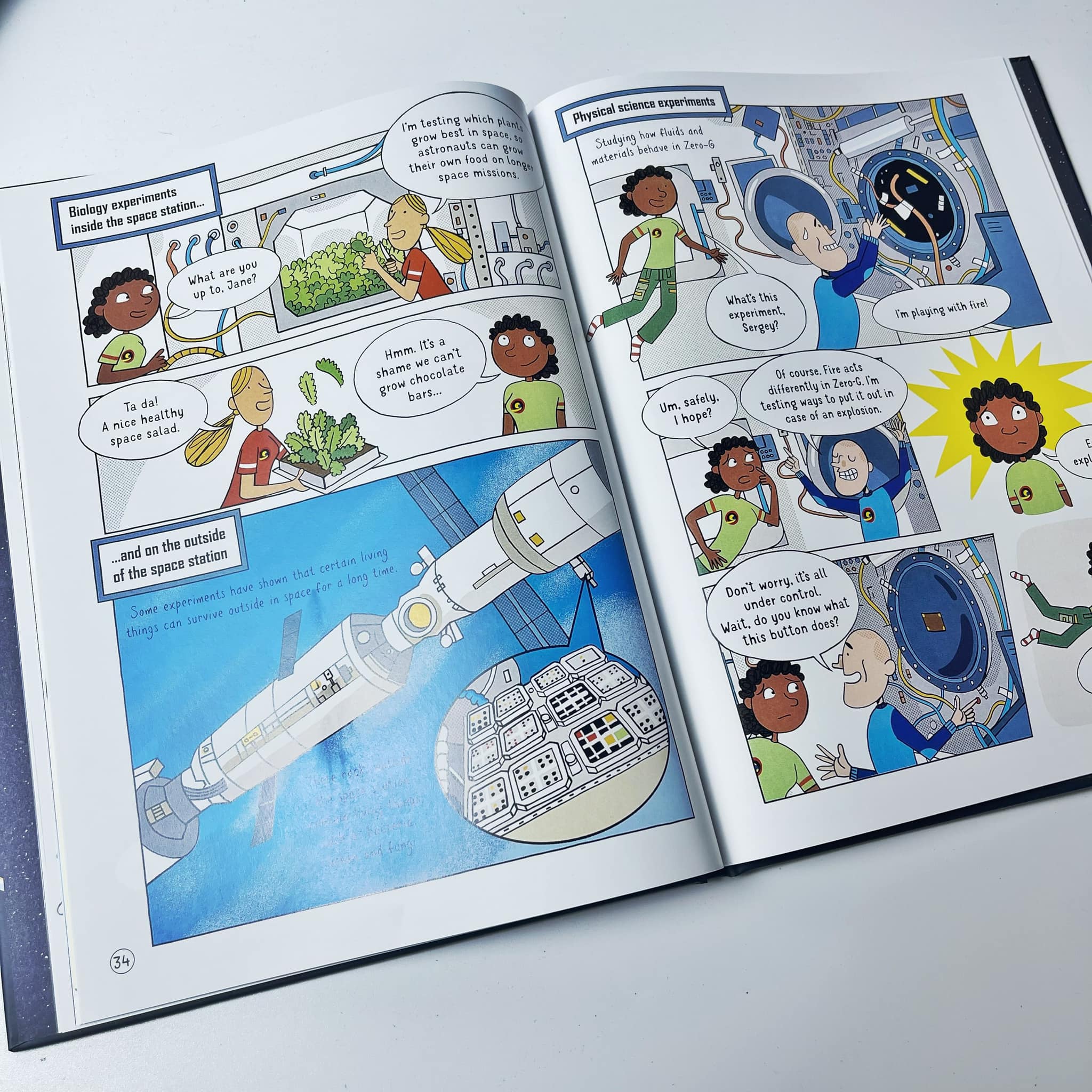 Usborne 24 Hours Series - 4 quyển | Nhập Khẩu