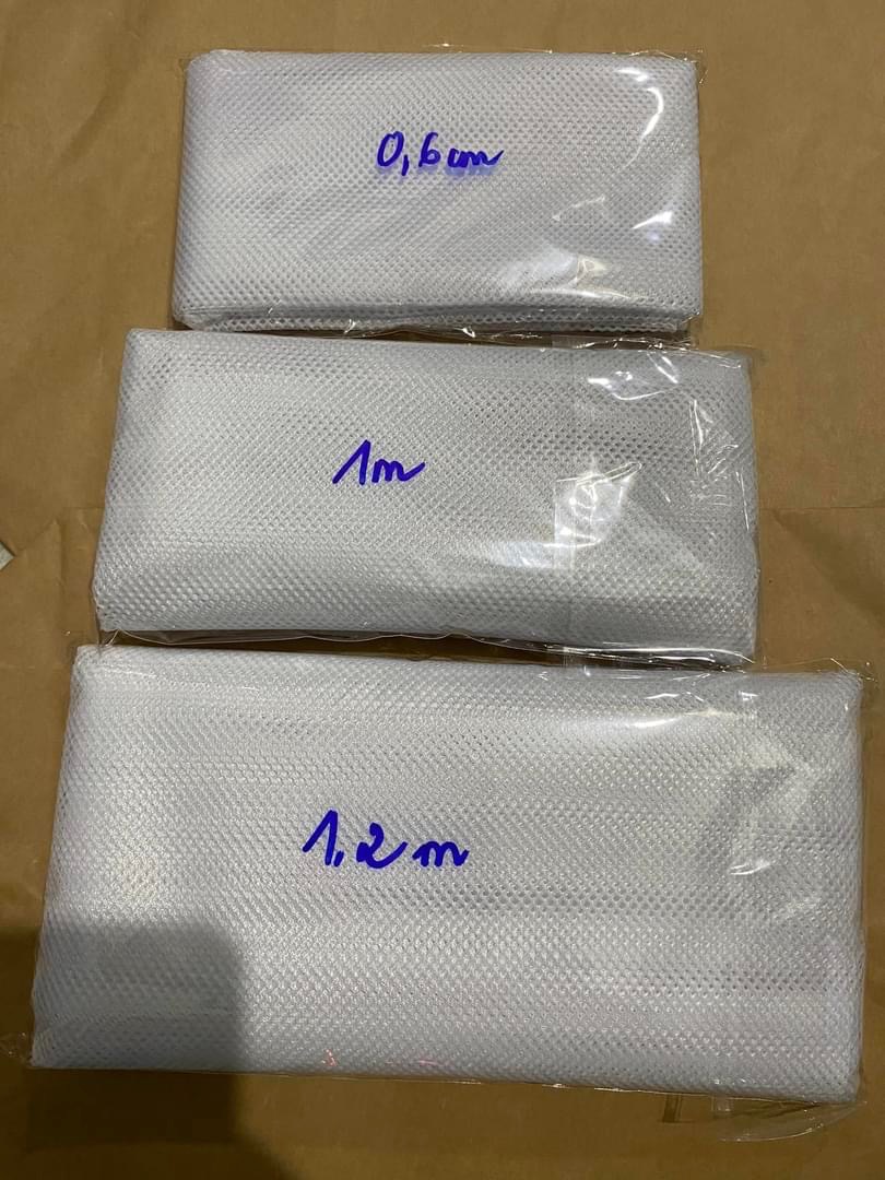 90*100cm, cooked, ironed fat. Not sweet, not sticky. ️Tell the difference between flavor and shade. Easy to clean and reusable.