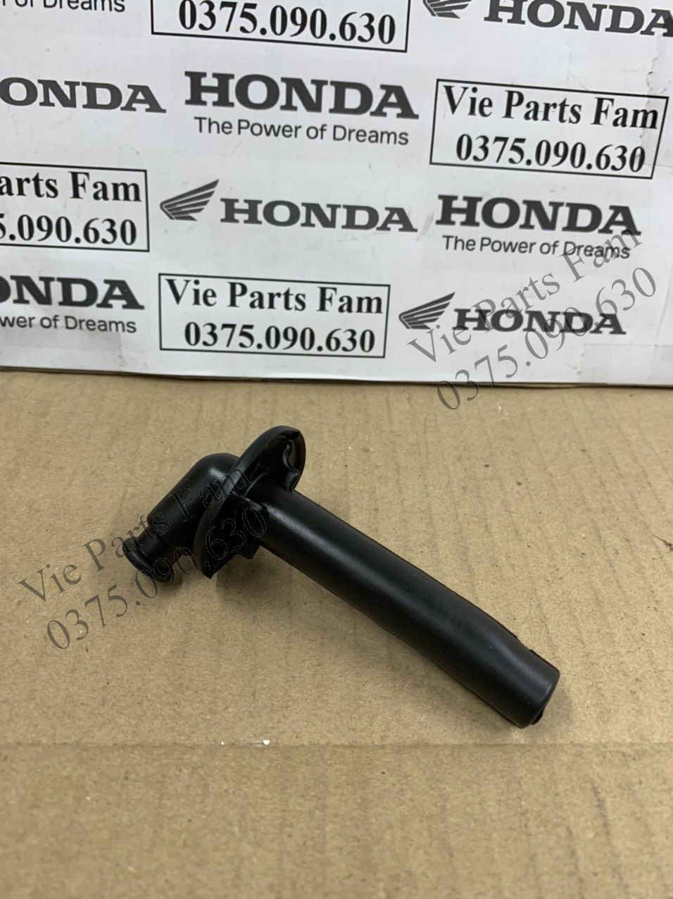 Chụp bugi xe máy Winner (các đời Winner dùng chung)