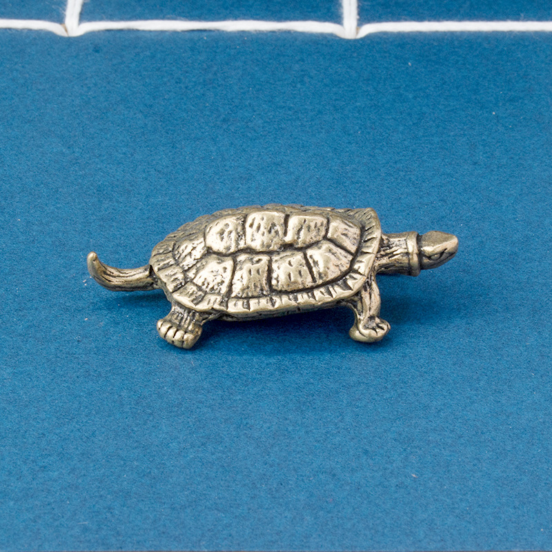 Tượng Nhỏ Bằng Đồng Hình Rùa (Kích Thước: 5.5 x 1.6cm)