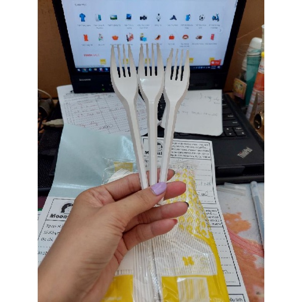 Combo 50 nĩa nhựa 15cm dùng 1 lần