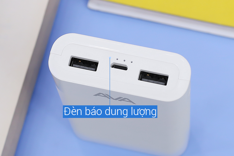 Pin sạc dự phòng 7.500 mAh AVhTR95 M1