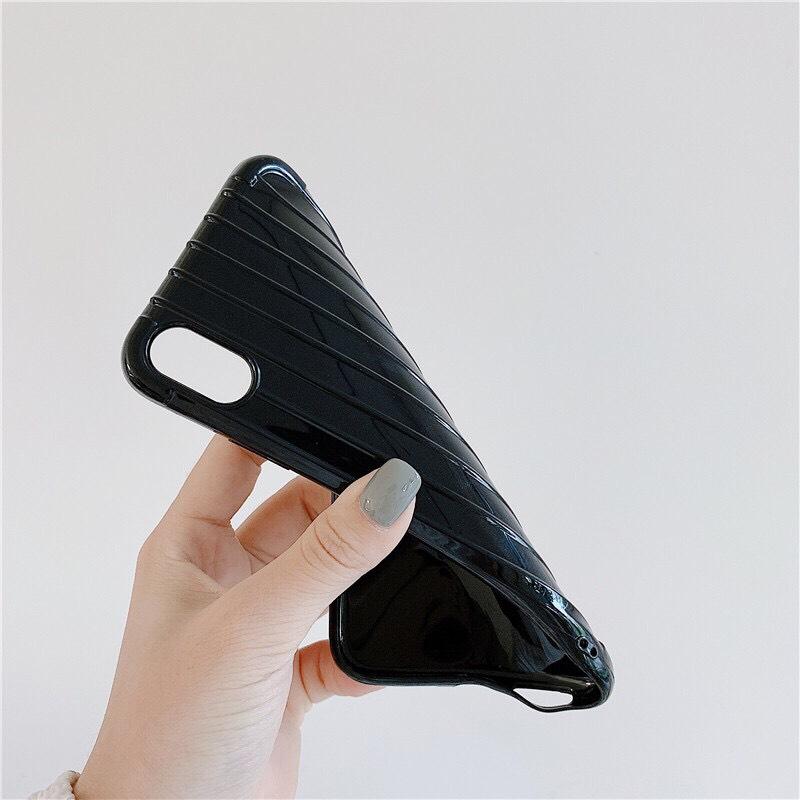 ÔP LƯNG HI PANDA ĐEN CHẤT SỌC DÀY ĐẸP - ỐP IPHONE