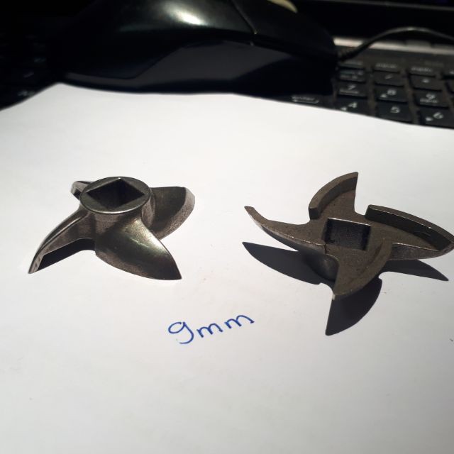 Lưỡi Xay Thịt Trục 9Mm