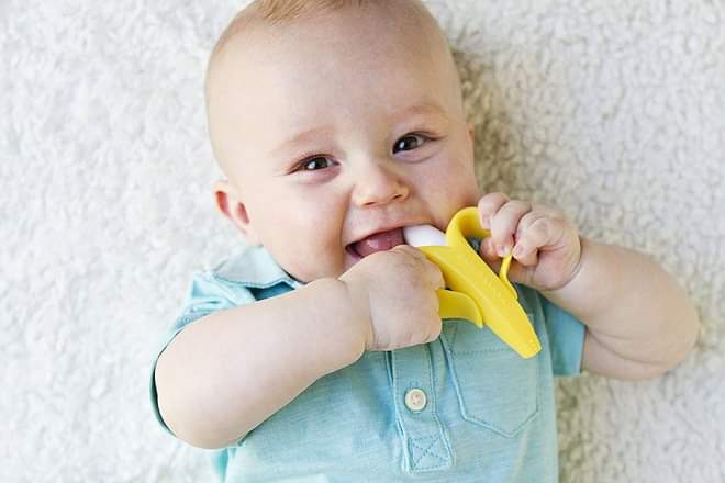 GẶM NƯỚU HƯƠU CHUỐI CHO BÉ mọc răng