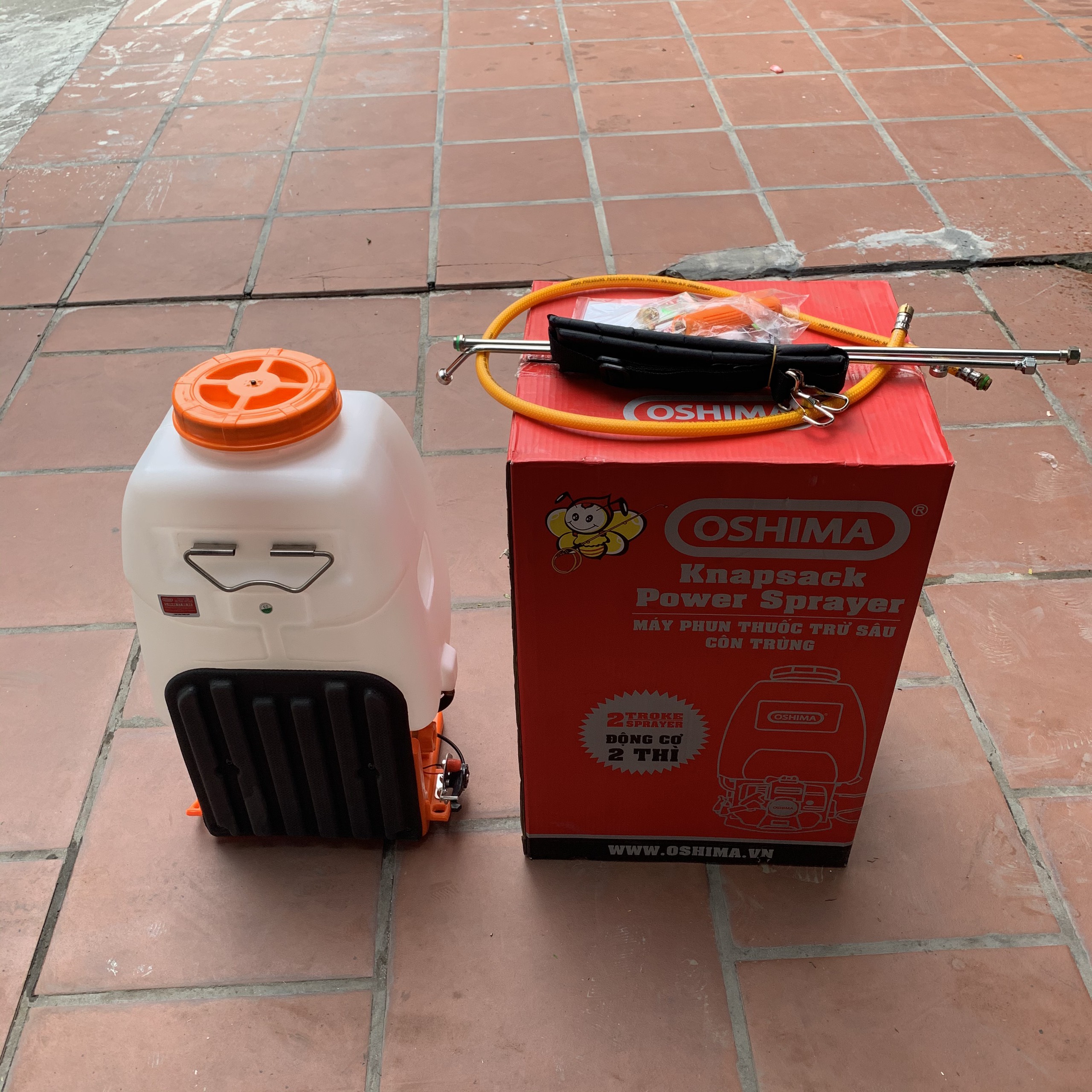 Bình Xịt 25L Oshima 768 CX