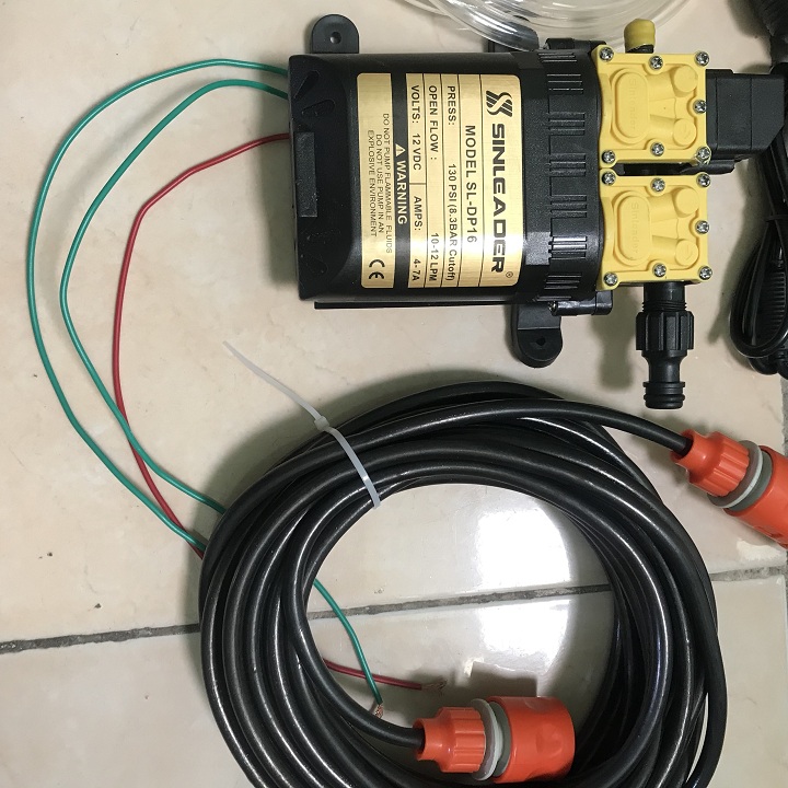 Bộ rửa xe 12v - máy rửa xe 12v mini bơm đôi siêu khỏe