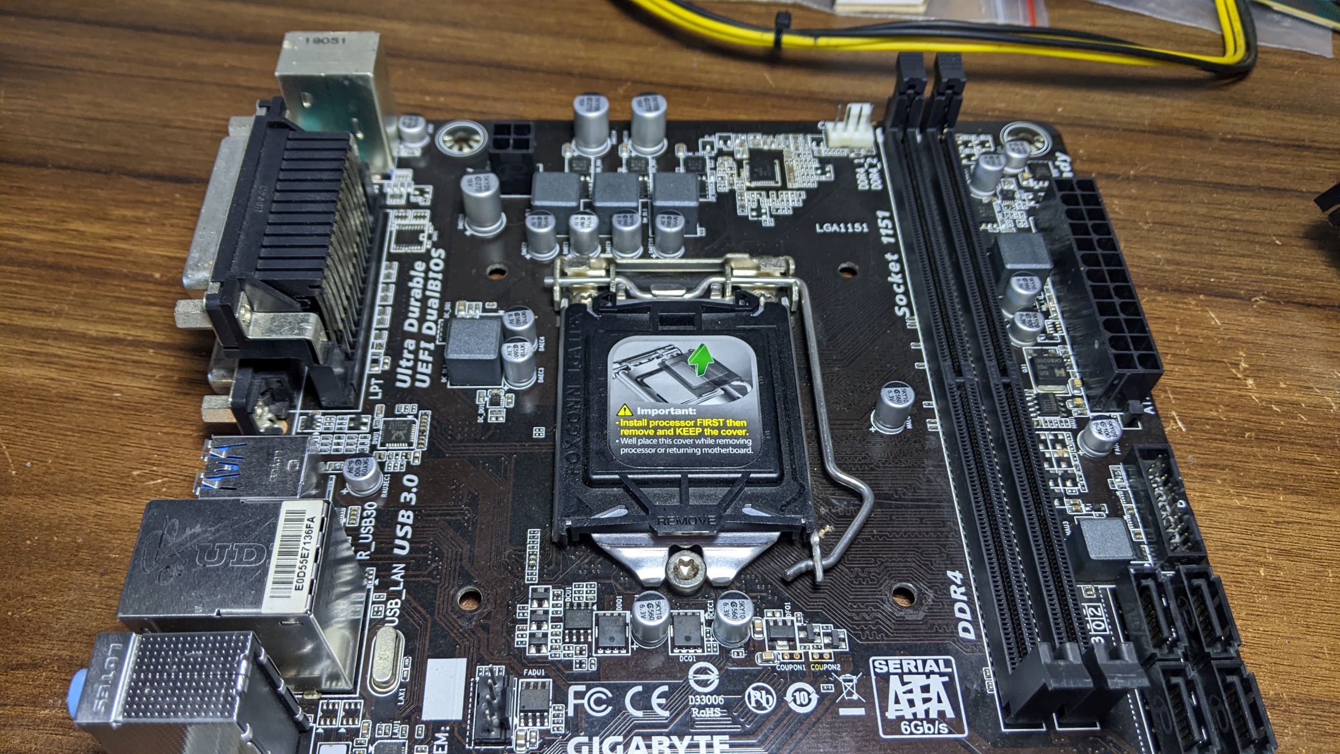 Main Gigabyte H110M-DS2