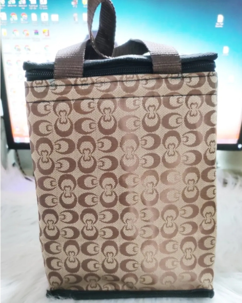 [HCM]túi giữ nhiệt hộp cơm 4 ngăn (30cm*13cm*19cm)