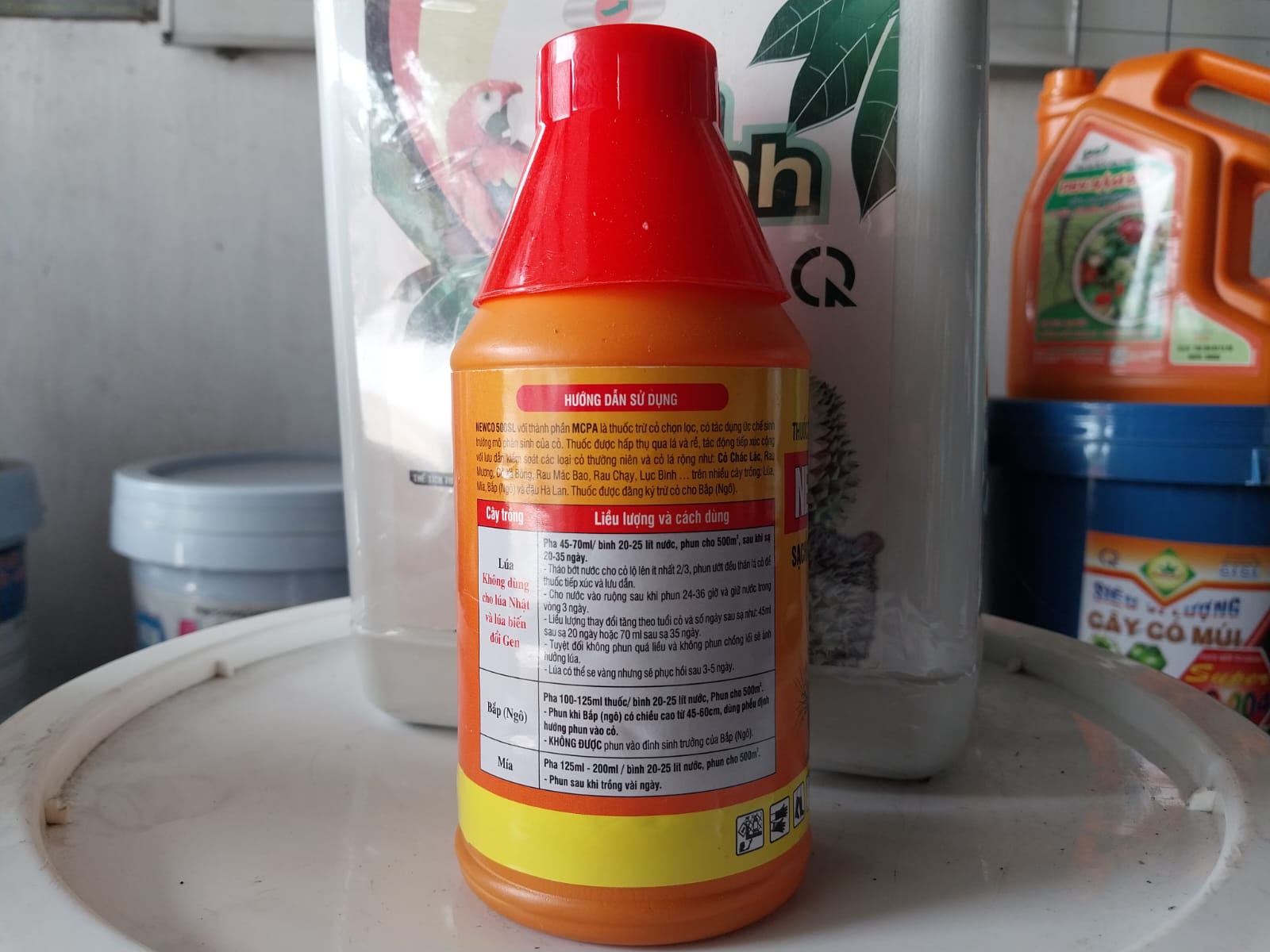Cỏ NEWCO Thuốc trừ cỏ Mạnh hơn cả 2.4D chai 450ml