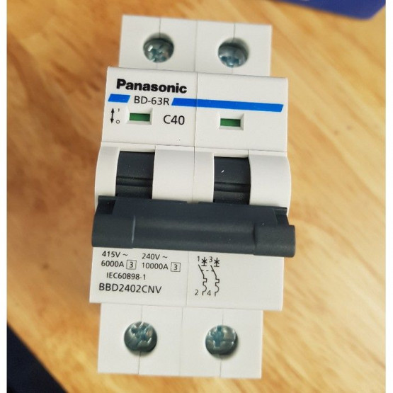 Át 2 pha cài đôi pha Panasonic 20A lắp cho mọi tủ át cài