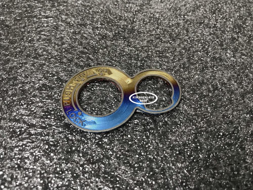 Tem Titan 3D gắn Ổ Khóa RAIDER,SATRIA