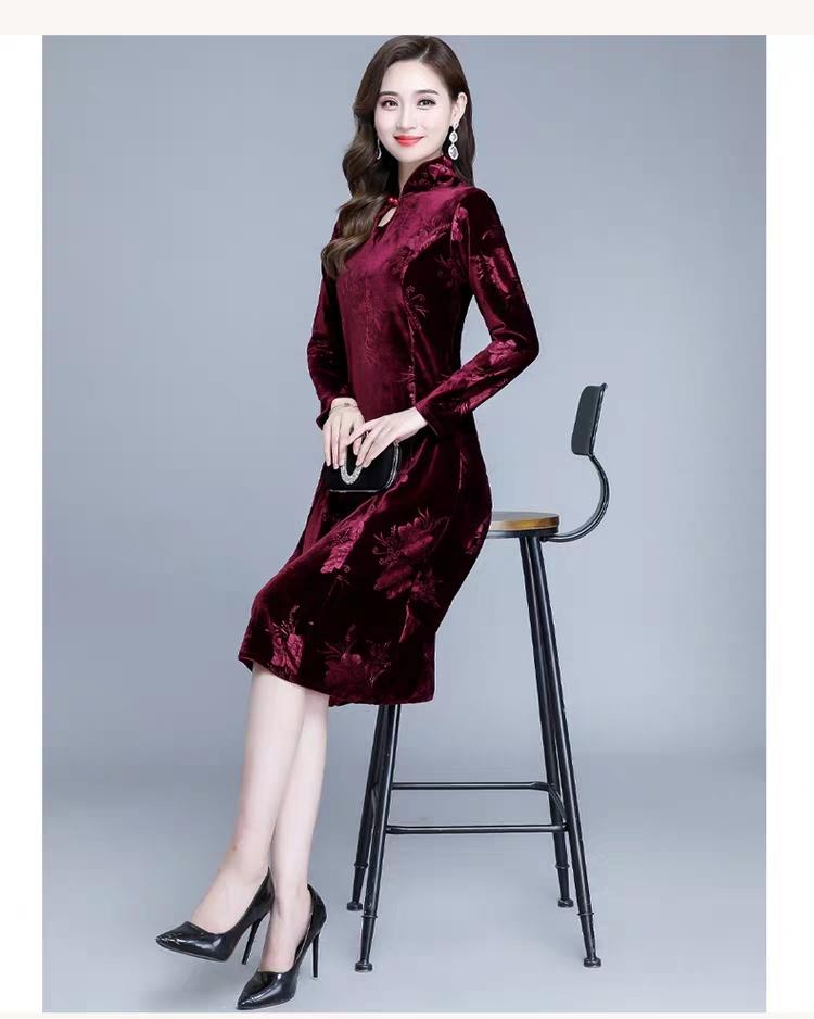 Đầm dự tiệc trung niên sang trọng