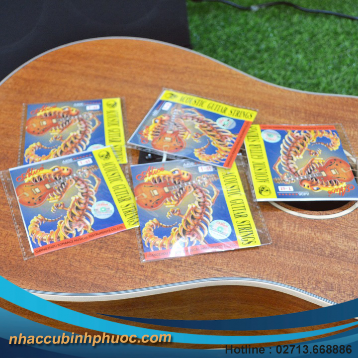 Bộ Combo 5 dây đàn guitar acoustic dây số 1