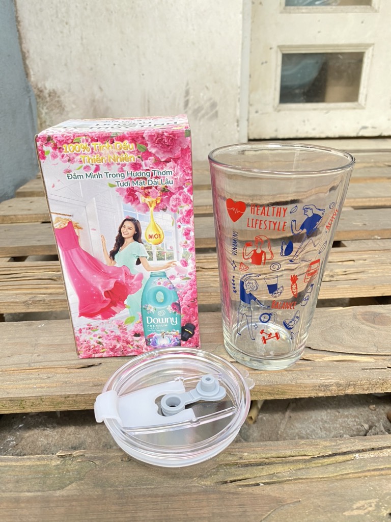 Ly thuỷ tinh nắp nhựa hkm P&G