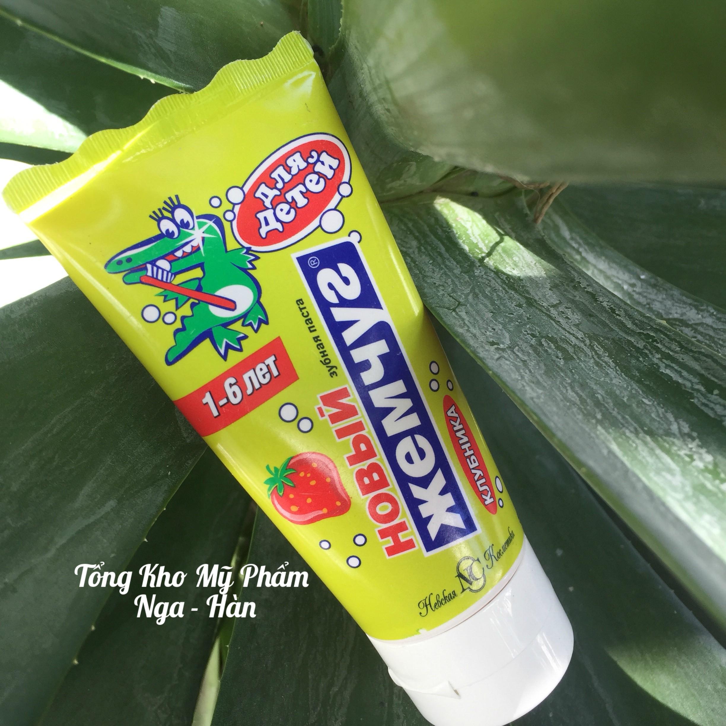 [HCM]Kem đánh răng cho bé Nevcos hương mâm xôi
