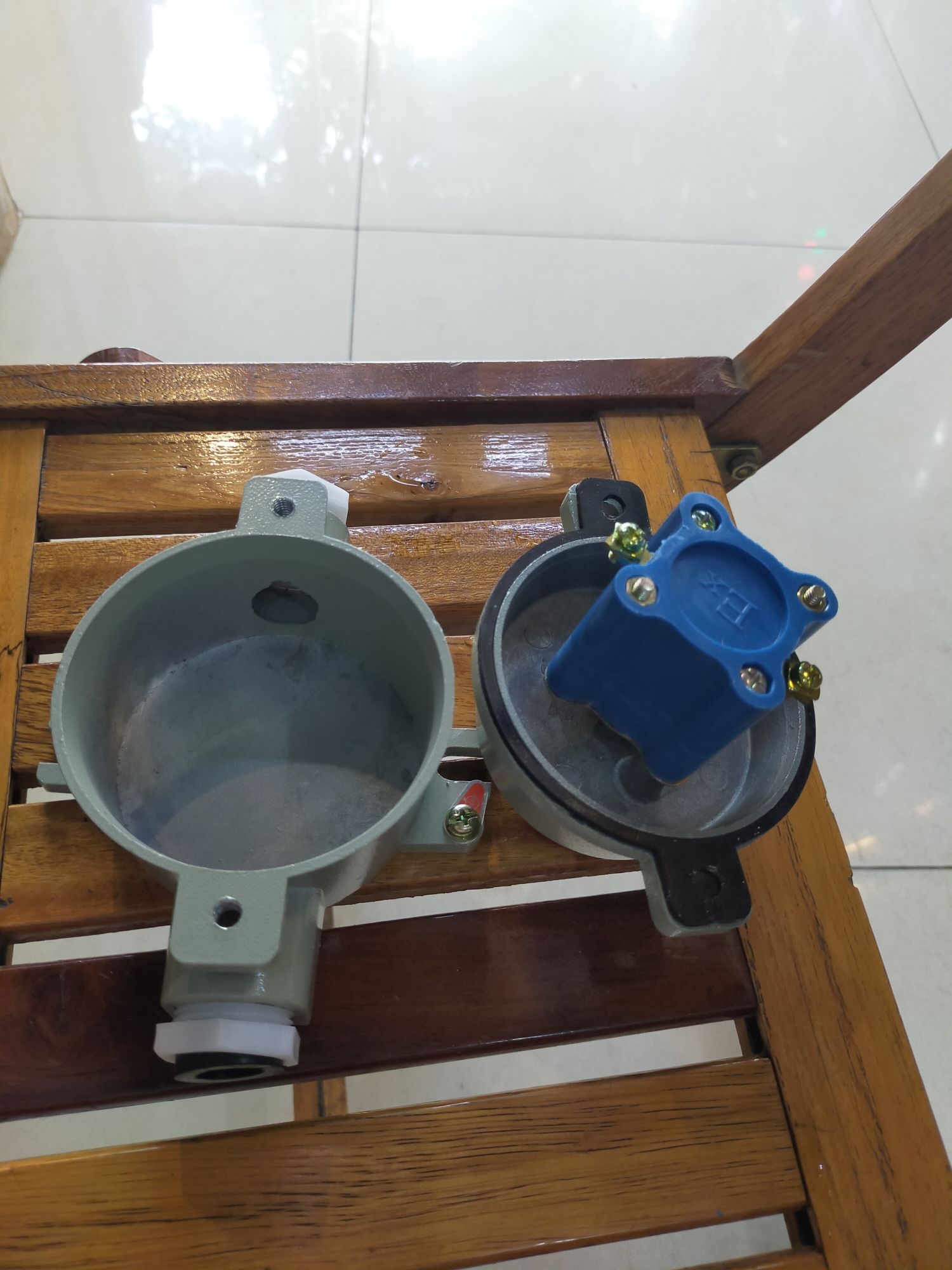 Công tắc chống cháy nổ