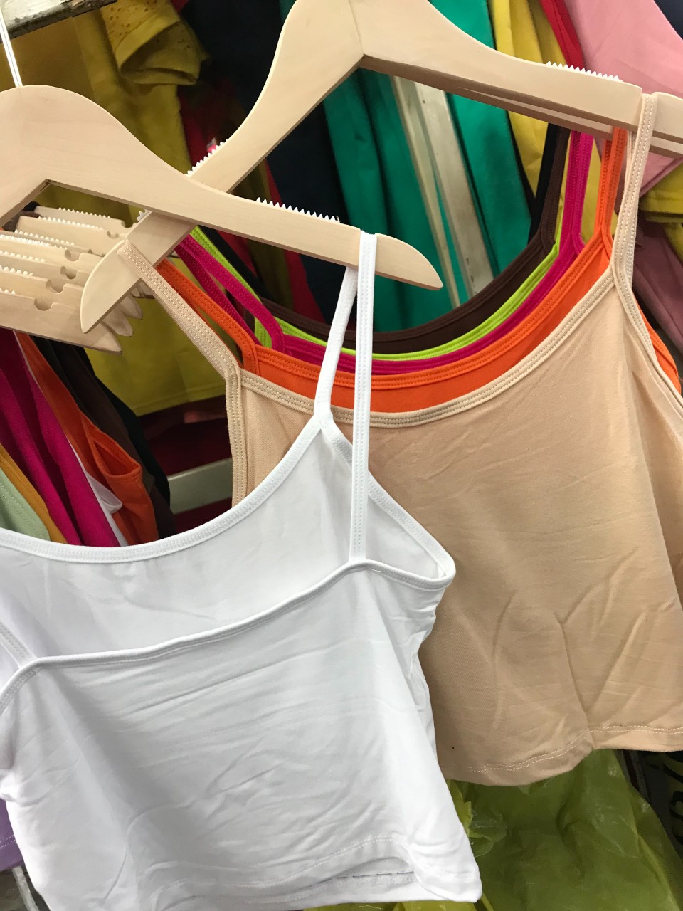 Áo 2 dây thun Thái phom croptop hoặc dài RAINBOW (FREESIZE)