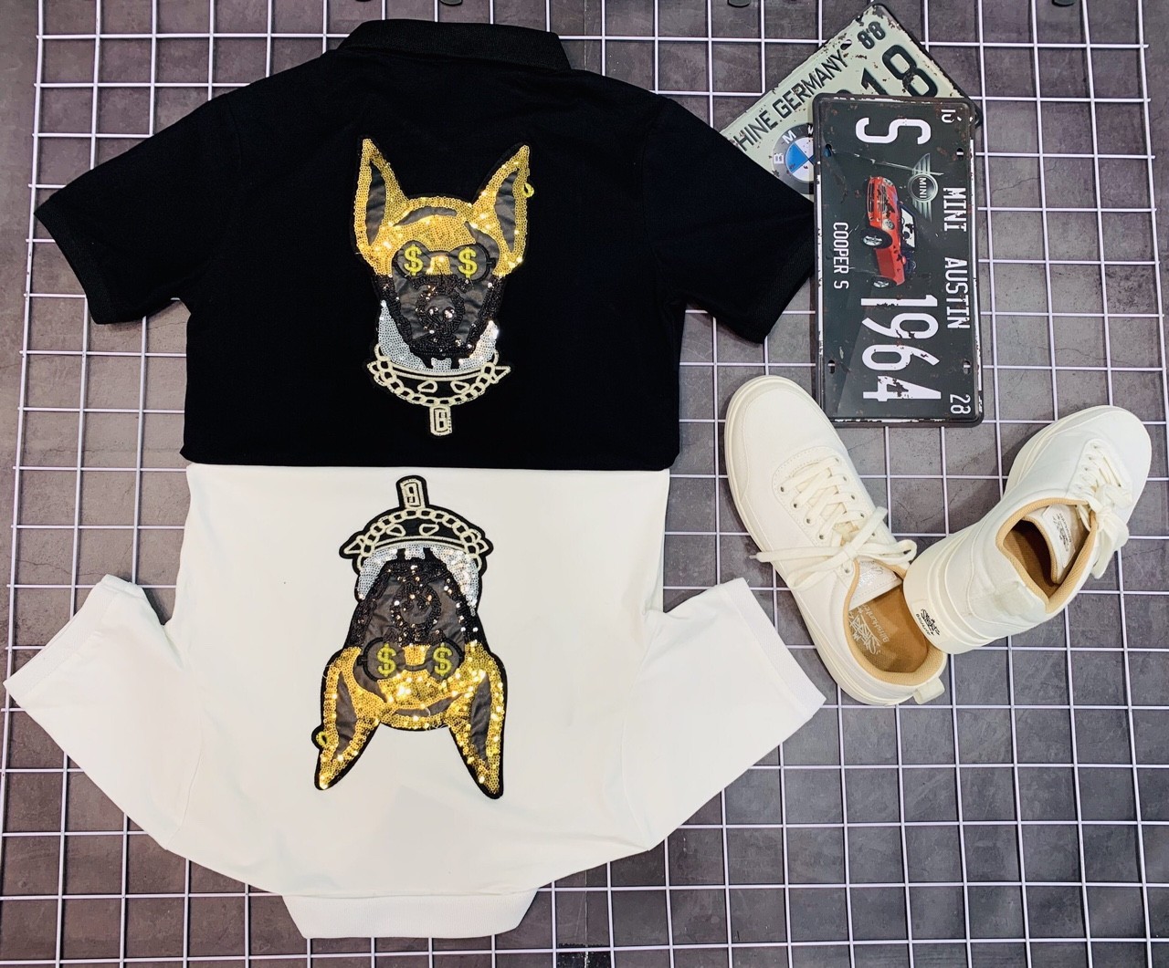 >> BÁO GIÁ ÁO THUN NAM CỔ BẺ VIỀN VAI KIM TUYẾN PHỐI LOGO | Shopee Lazada Sendo Tiki mới nhất 152 Áo thun nam polo cổ tay ngắn thêu logo đính kim sa vải cotton co dãn cực tốt hàng quảng châu hai màu trắng đen cao cấp