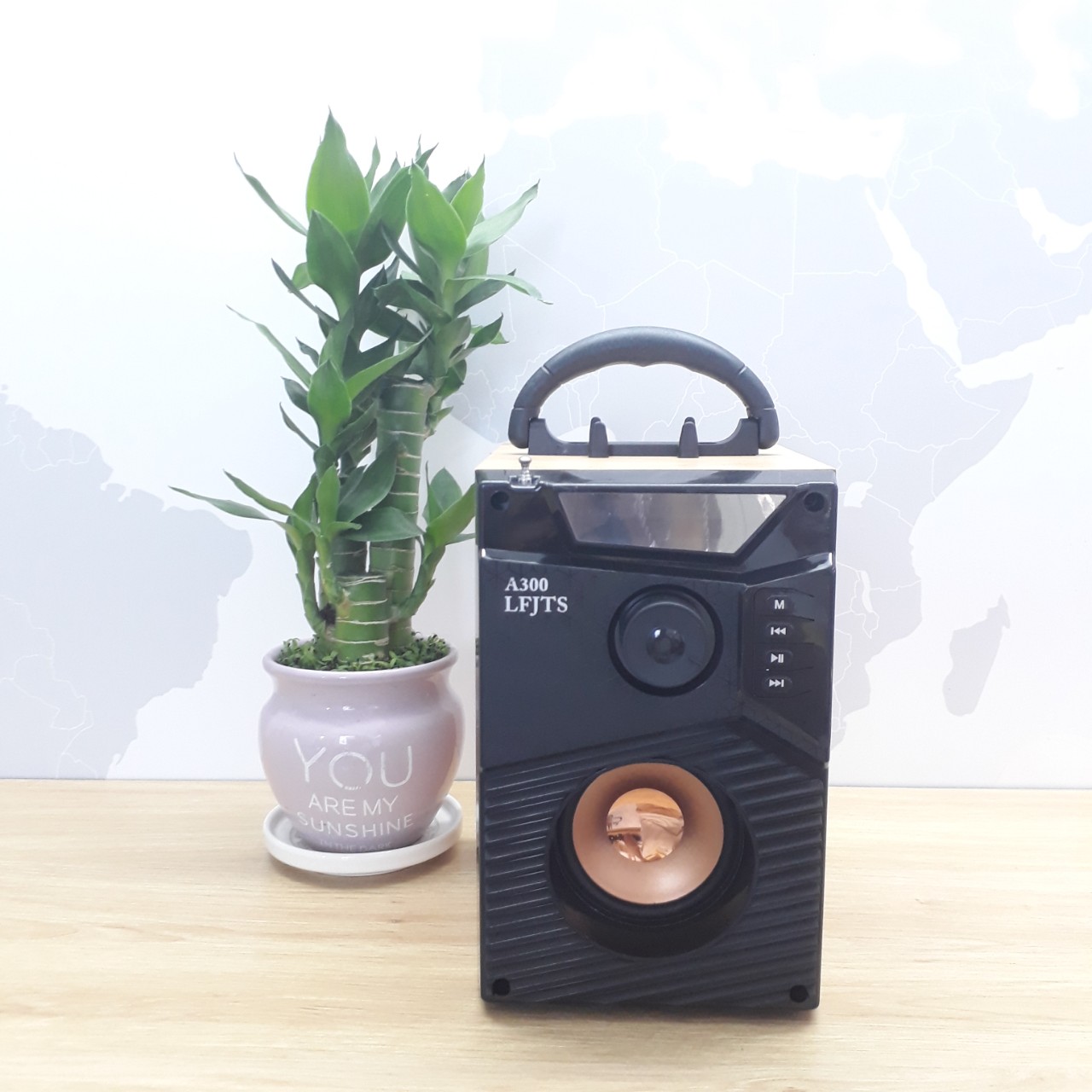 Am thanh karaoke, Mua micro cho iphone, Mic karaoke q7u - Loa Karaoke Bluetooth SD 301 Tặng Kèm 2 Mic Thoải Mái Song Ca Cùng Bạn Bè, Người Thân - Mã BH 4