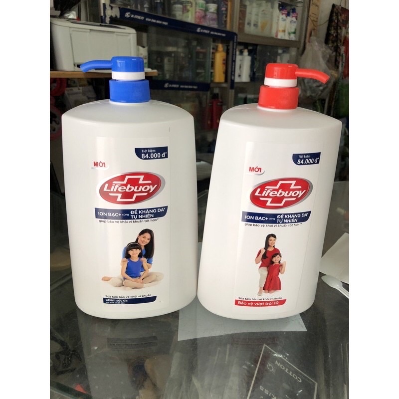 Sữa tắm Lifebuoy 900g màu đỏ