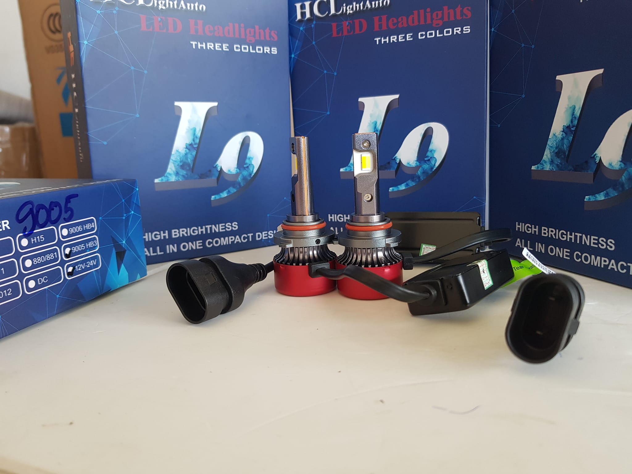 Led L9 3 màu lắp OTO Xe Máy