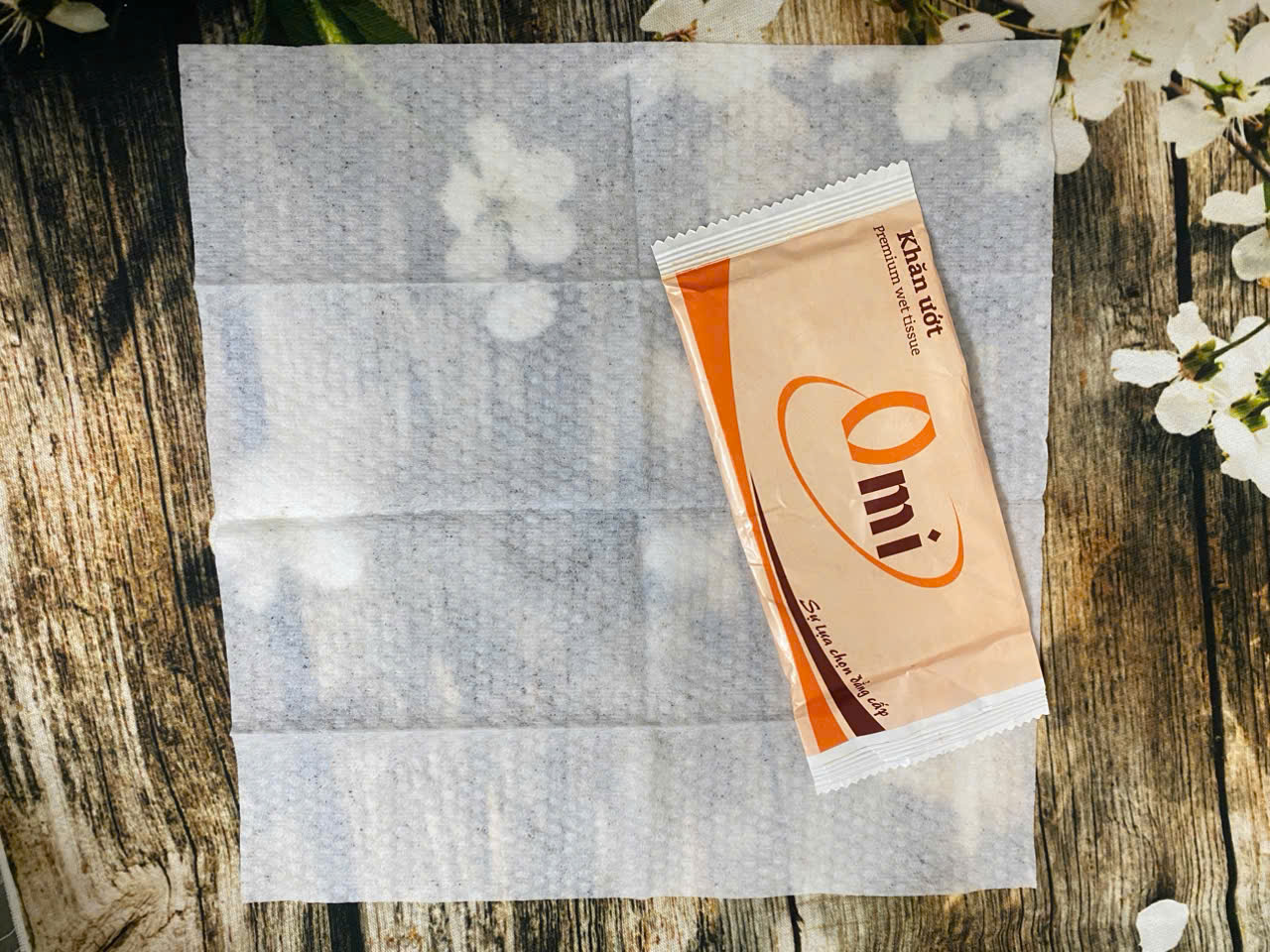 (Khăn to, dày) Combo giá sỉ 100 cái Khăn lạnh cao cấp Omi