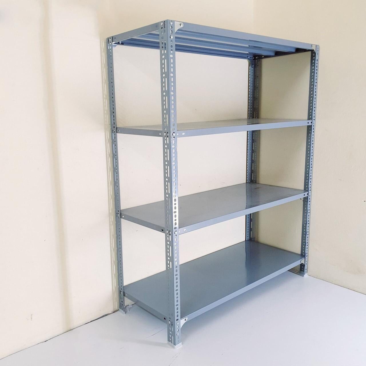 Kệ sắt v lỗ lắp ghép: dài 1m5 x rộng 40cm x cao 1m8 x 4 tầng