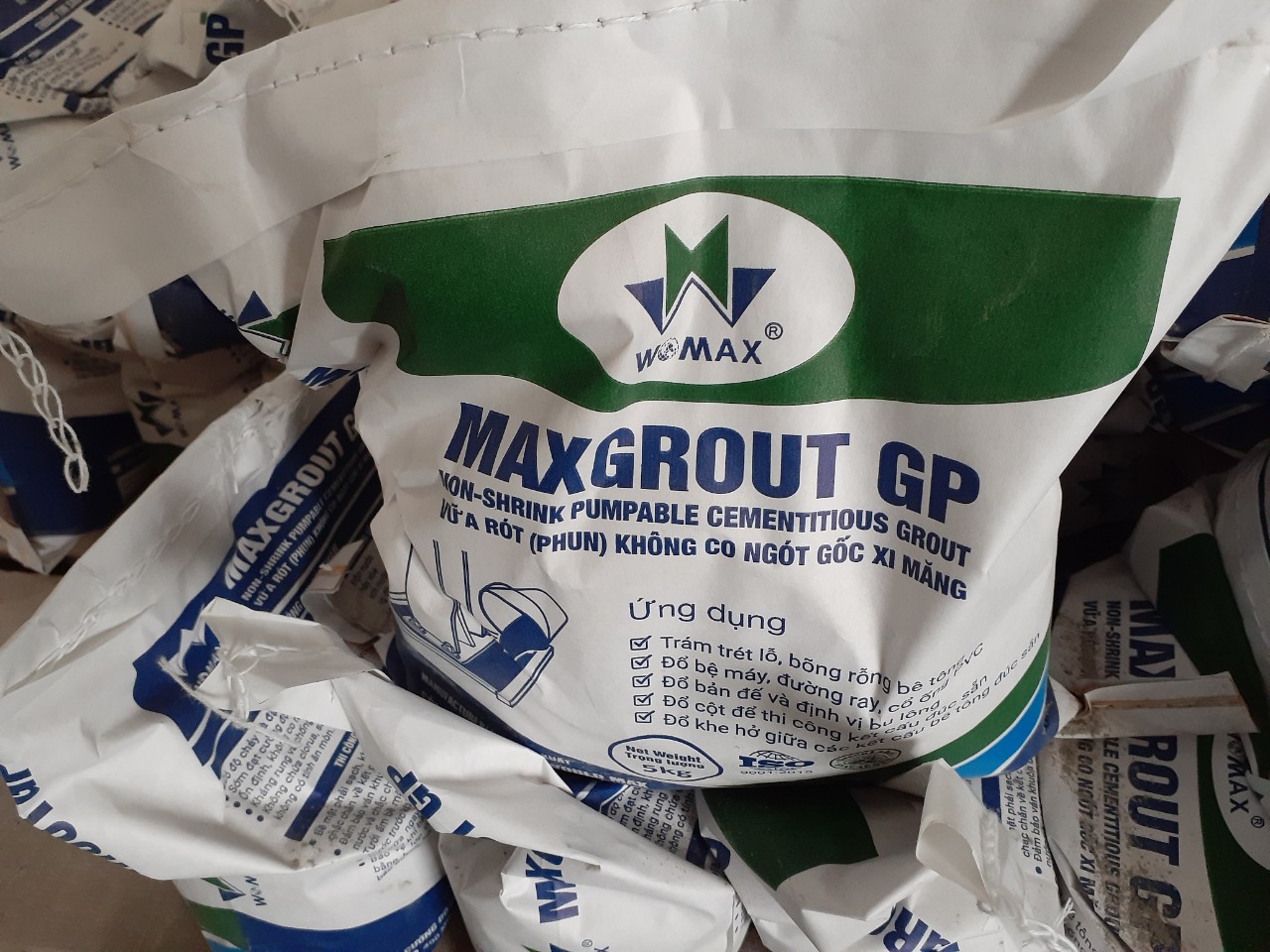 Maxgrout GP(mác 650) - Vữa rót không co ngót