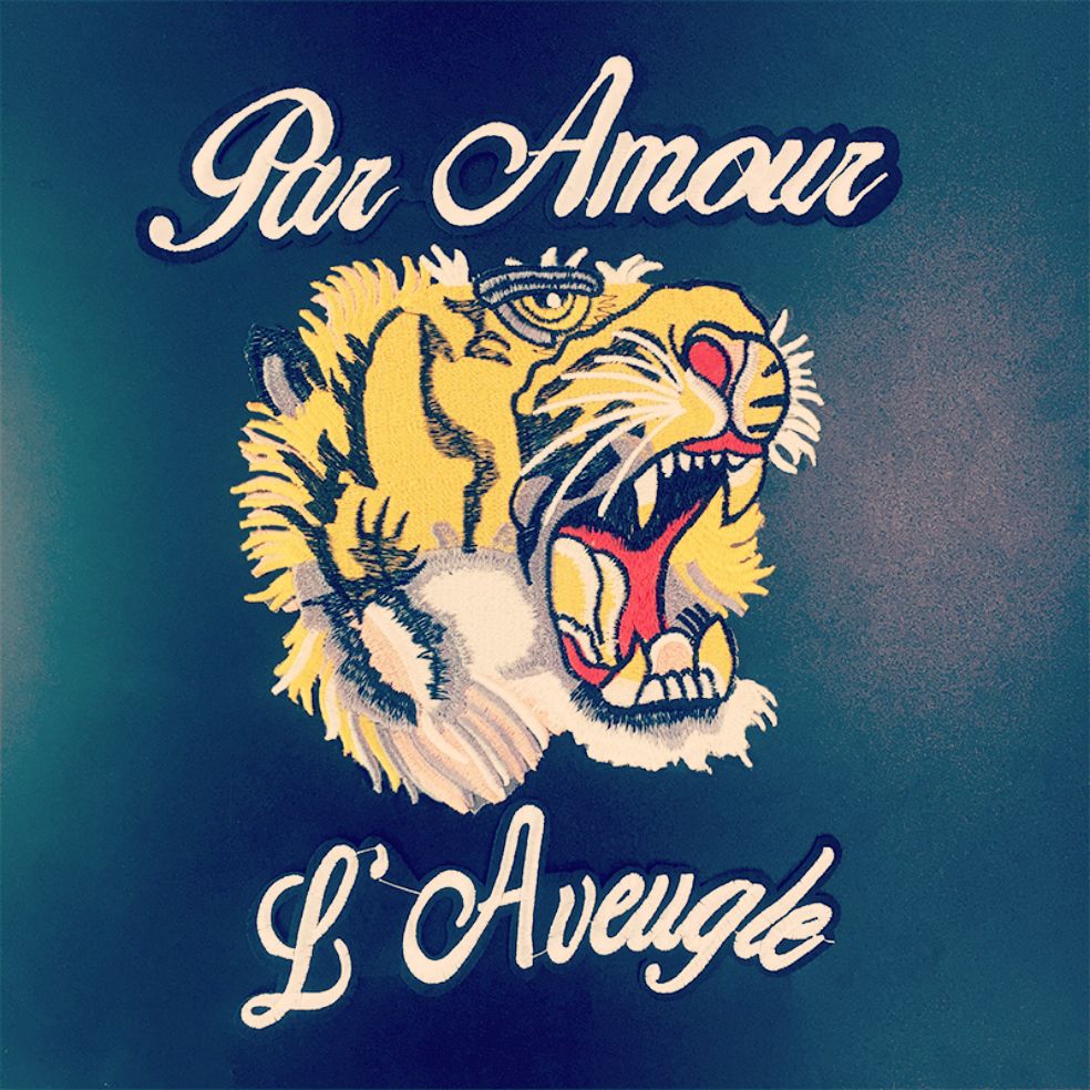 Sticker thêu ủi đầu hổ (size to)