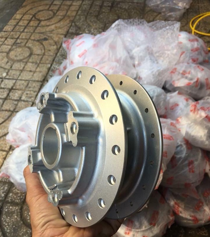 Đùm sau X1R cho Exciter 135